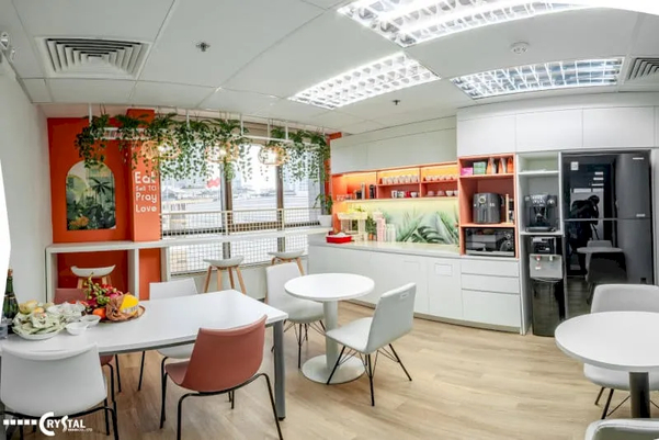Văn phòng nhỏ được thiết kế thông minh, tận dụng tối đa diện tích